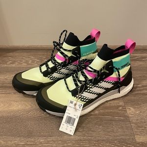 Adidas Terrex Hiking Shoes | Size 11